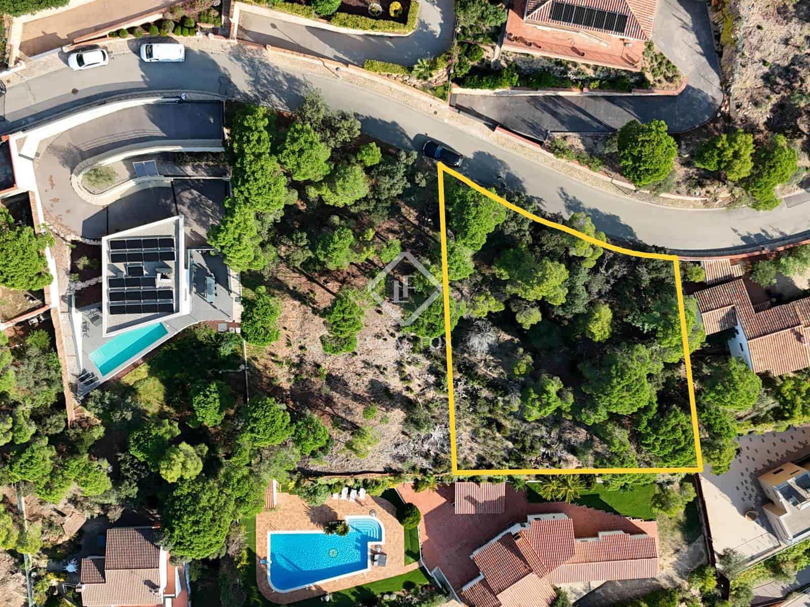 Tomt till salu i Sant Feliu de Guixols - 239 000 € (Ref: 9311918)