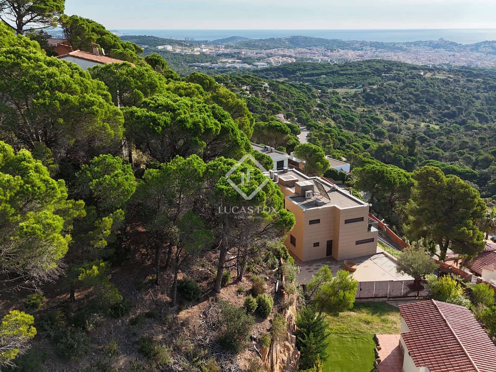 Tomt till salu i Sant Feliu de Guixols - 239 000 € (Ref: 9311918)