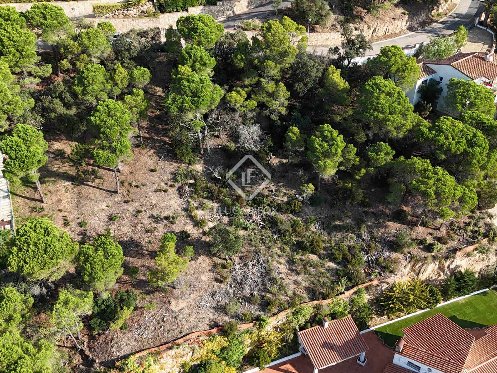 Tomt till salu i Sant Feliu de Guixols - 239 000 € (Ref: 9311918)