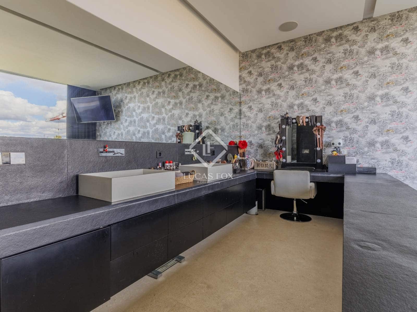 6 makuuhuone Huvila myytävänä paikassa Boadilla del Monte mukana uima-altaan 
autotalli - 2 395 000 € (Ref: 9311920)