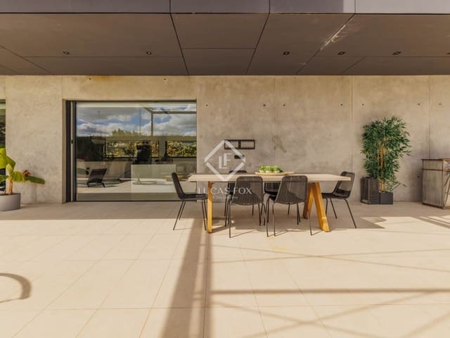 6 bedroom Villa for sale in Boadilla del Monte with pool garage - € 2,395,000 (Ref: 9311920)