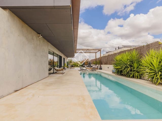 6 bedroom Villa for sale in Boadilla del Monte with pool garage - € 2,395,000 (Ref: 9311920)