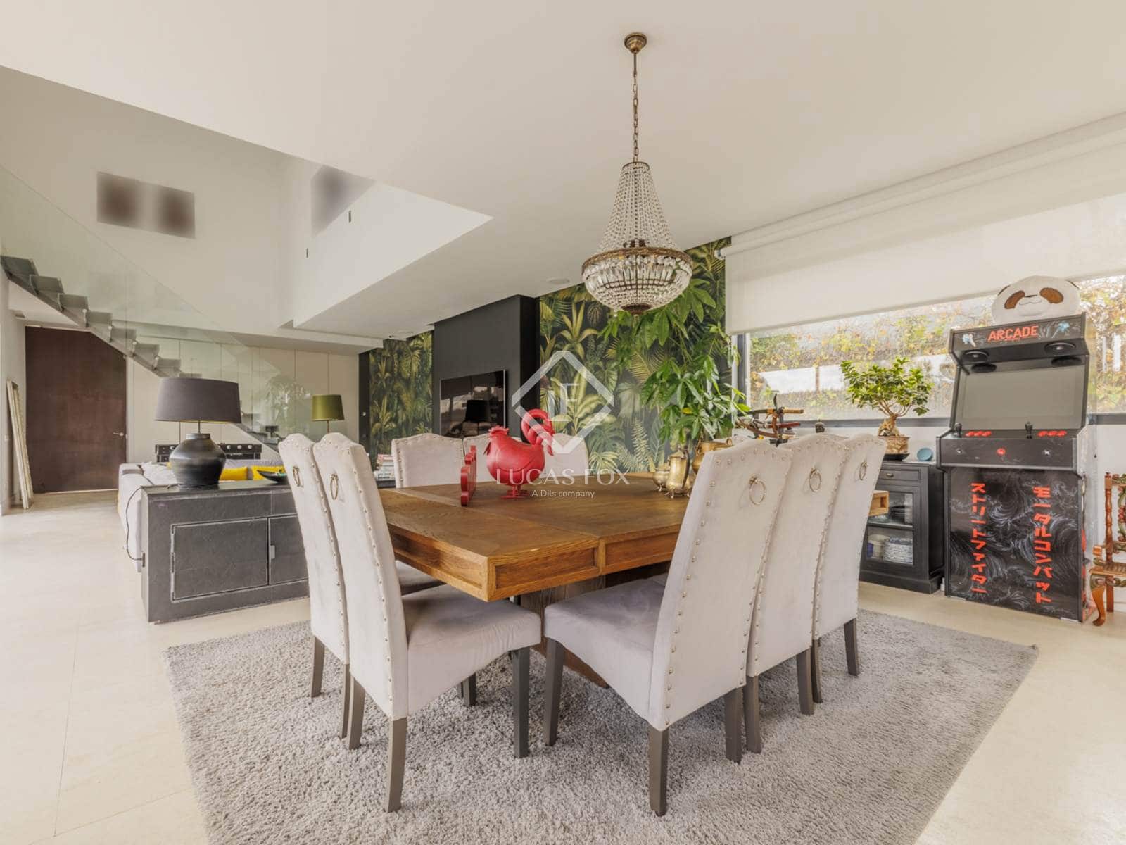 6 makuuhuone Huvila myytävänä paikassa Boadilla del Monte mukana uima-altaan 
autotalli - 2 395 000 € (Ref: 9311920)