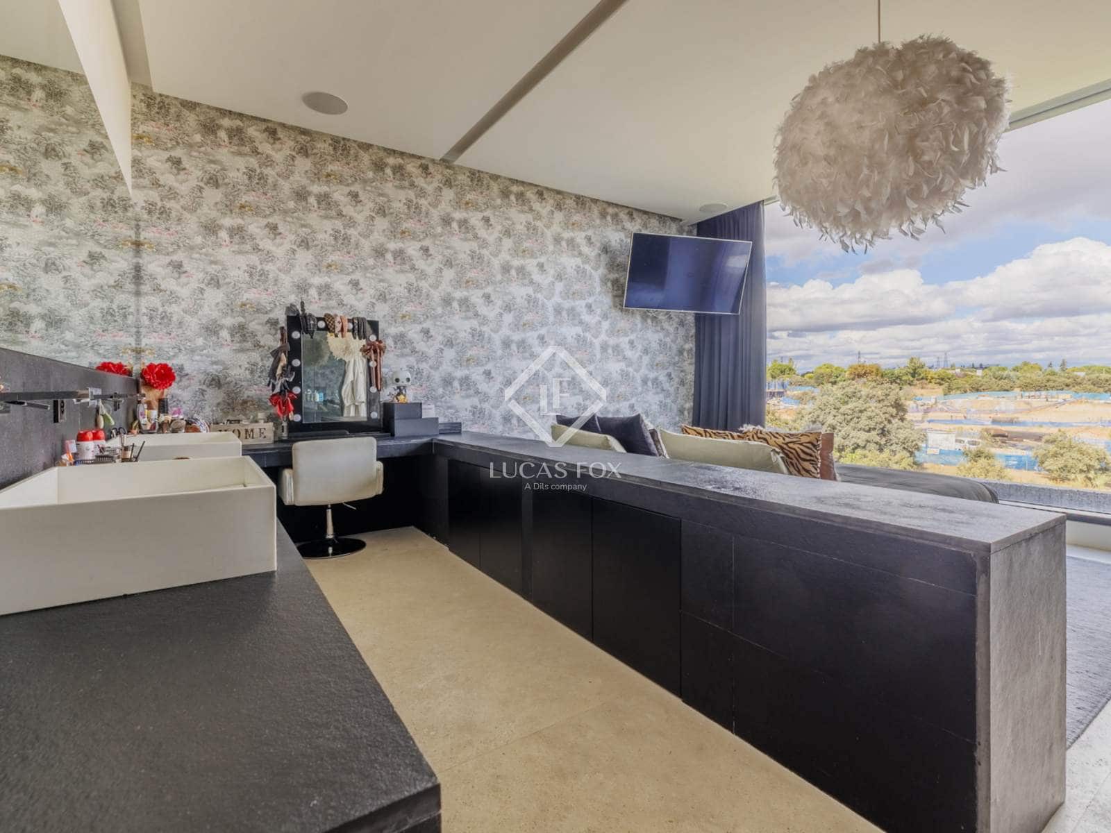 6 makuuhuone Huvila myytävänä paikassa Boadilla del Monte mukana uima-altaan 
autotalli - 2 395 000 € (Ref: 9311920)