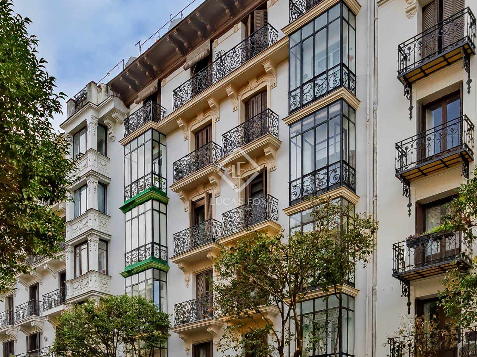 2 sypialnia Apartament na sprzedaż w Miasto Madryt - 799 000 € (Ref: 9312032)