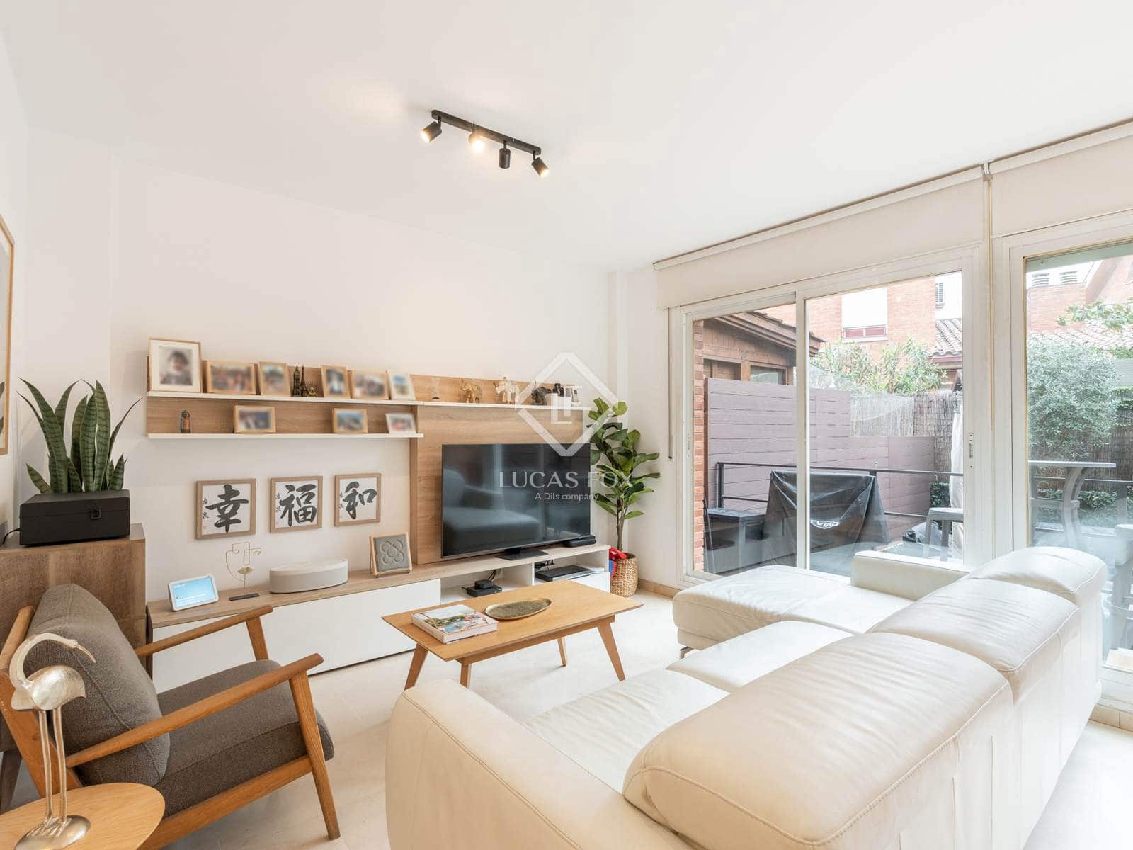 5 makuuhuone Huvila myytävänä paikassa Mira-Sol mukana 
autotalli - 1 200 000 € (Ref: 9312107)