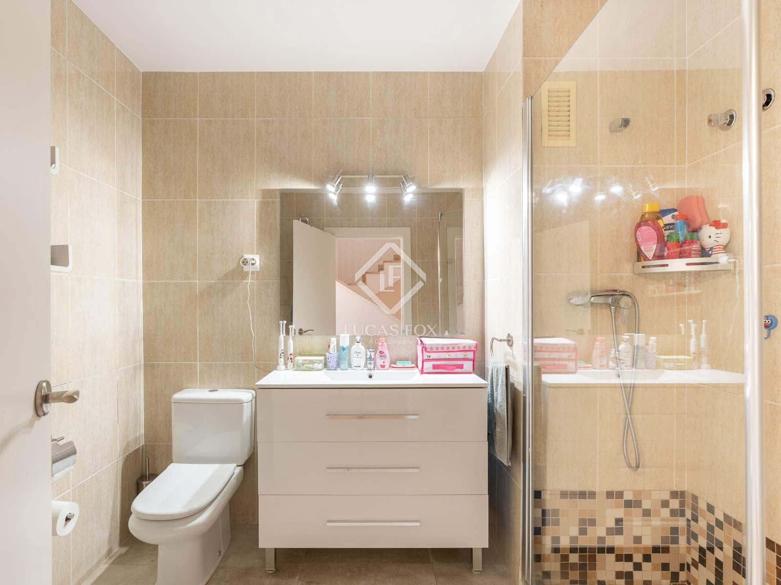 5 makuuhuone Huvila myytävänä paikassa Mira-Sol mukana 
autotalli - 1 200 000 € (Ref: 9312107)