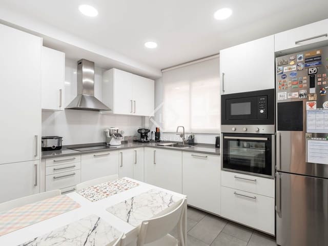 5 bedroom Villa for sale in Mira-Sol, Sant Cugat del Vallès with garage - € 1,200,000 (Ref: 9312107)