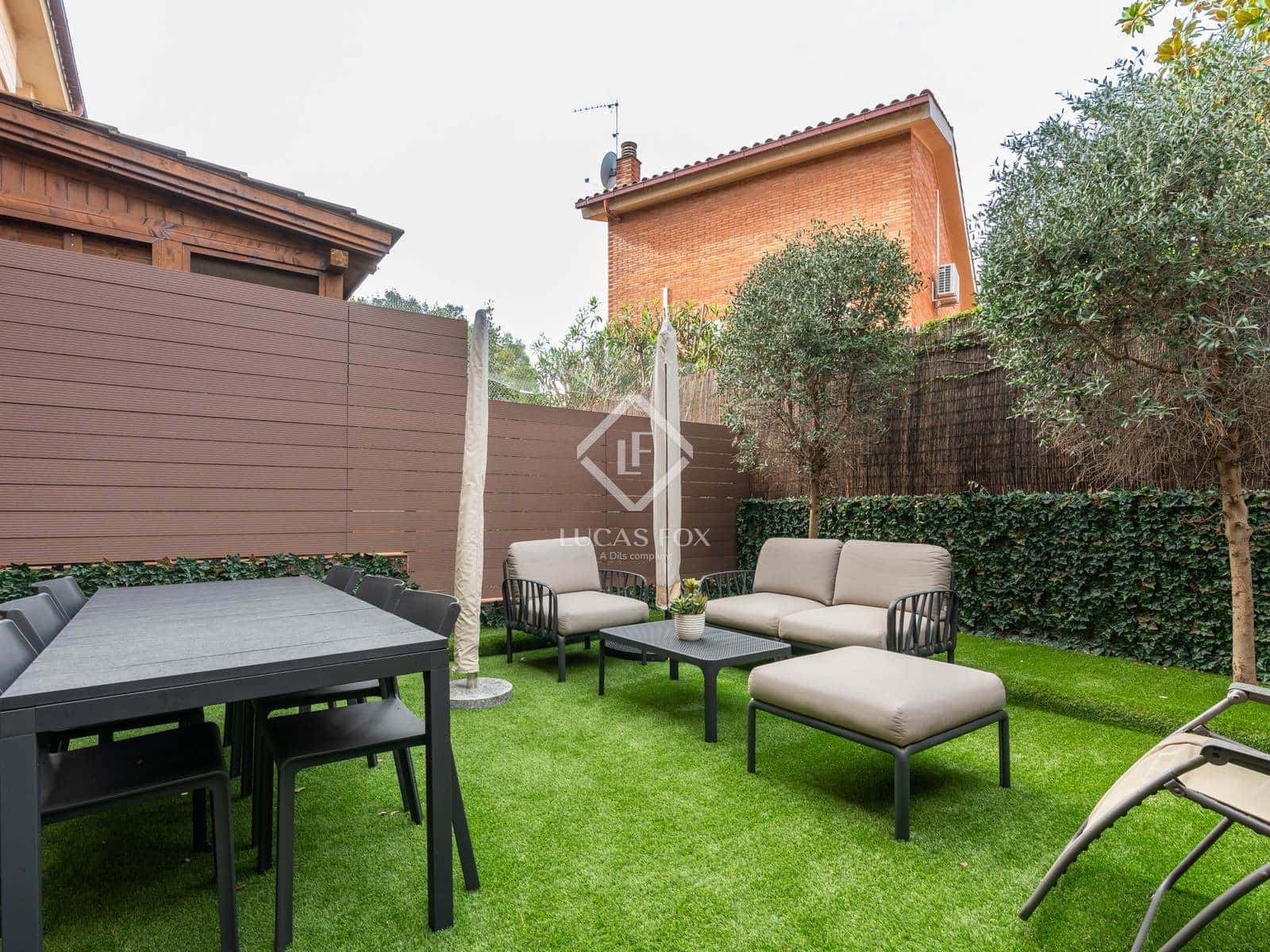 5 makuuhuone Huvila myytävänä paikassa Mira-Sol mukana 
autotalli - 1 200 000 € (Ref: 9312107)