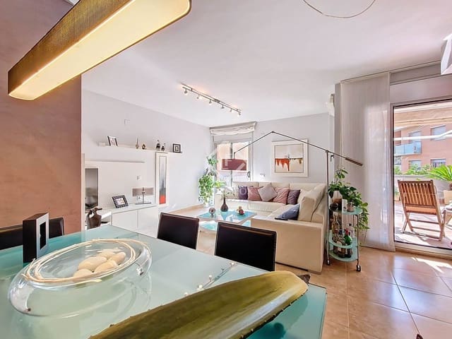 4 quarto Apartamento para venda em Cubelles com piscina garagem - 455 000 € (Ref: 9312108)