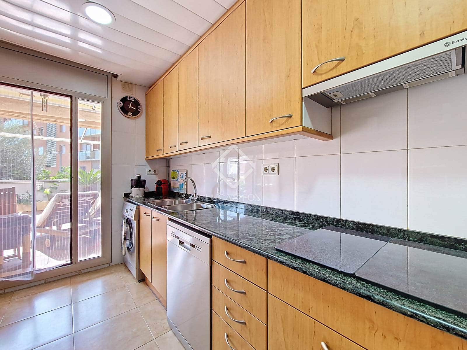 4 makuuhuone Huoneisto myytävänä paikassa Cubelles mukana uima-altaan 
autotalli - 455 000 € (Ref: 9312108)