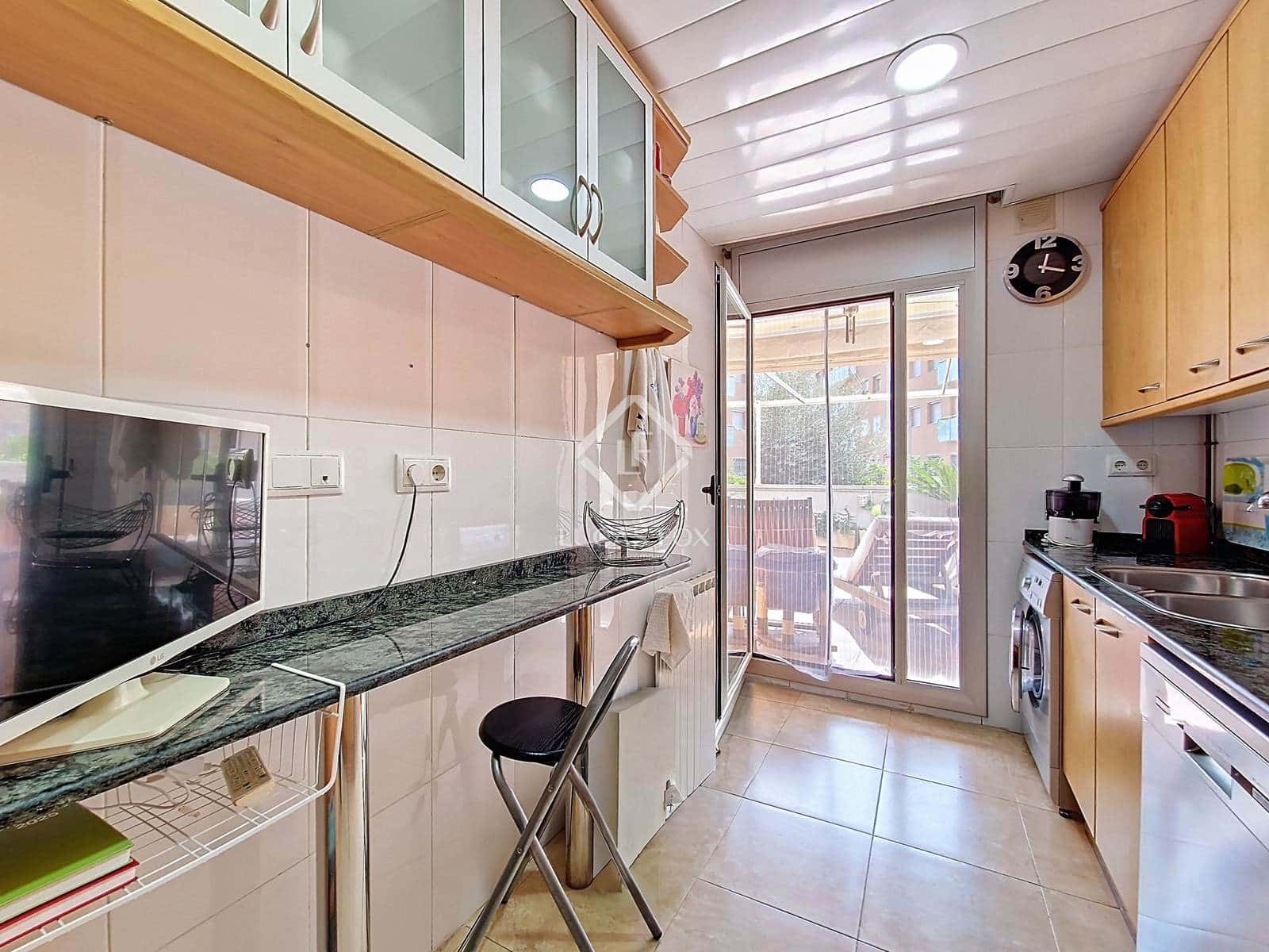 4 makuuhuone Huoneisto myytävänä paikassa Cubelles mukana uima-altaan 
autotalli - 455 000 € (Ref: 9312108)