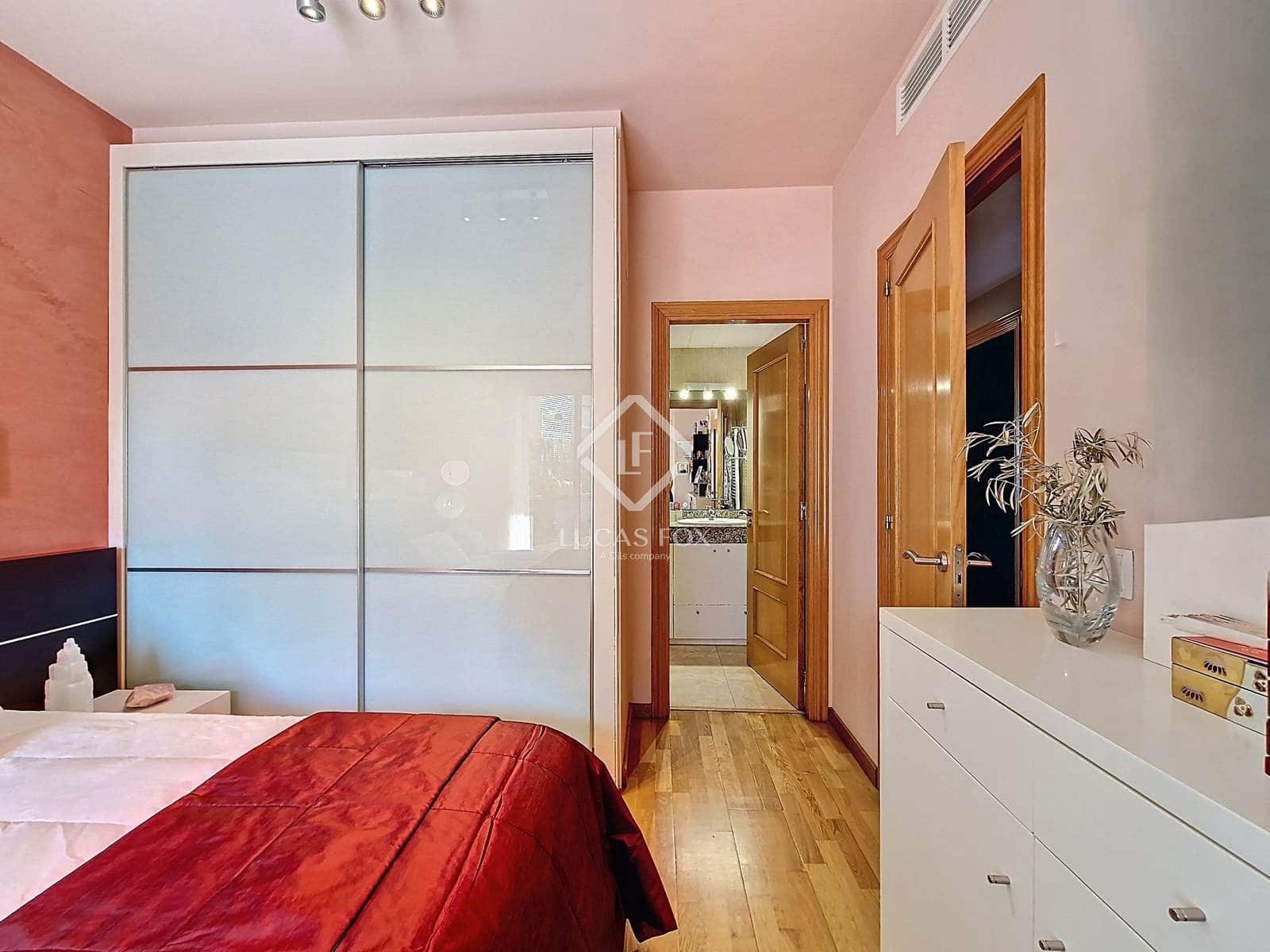 4 makuuhuone Huoneisto myytävänä paikassa Cubelles mukana uima-altaan 
autotalli - 455 000 € (Ref: 9312108)