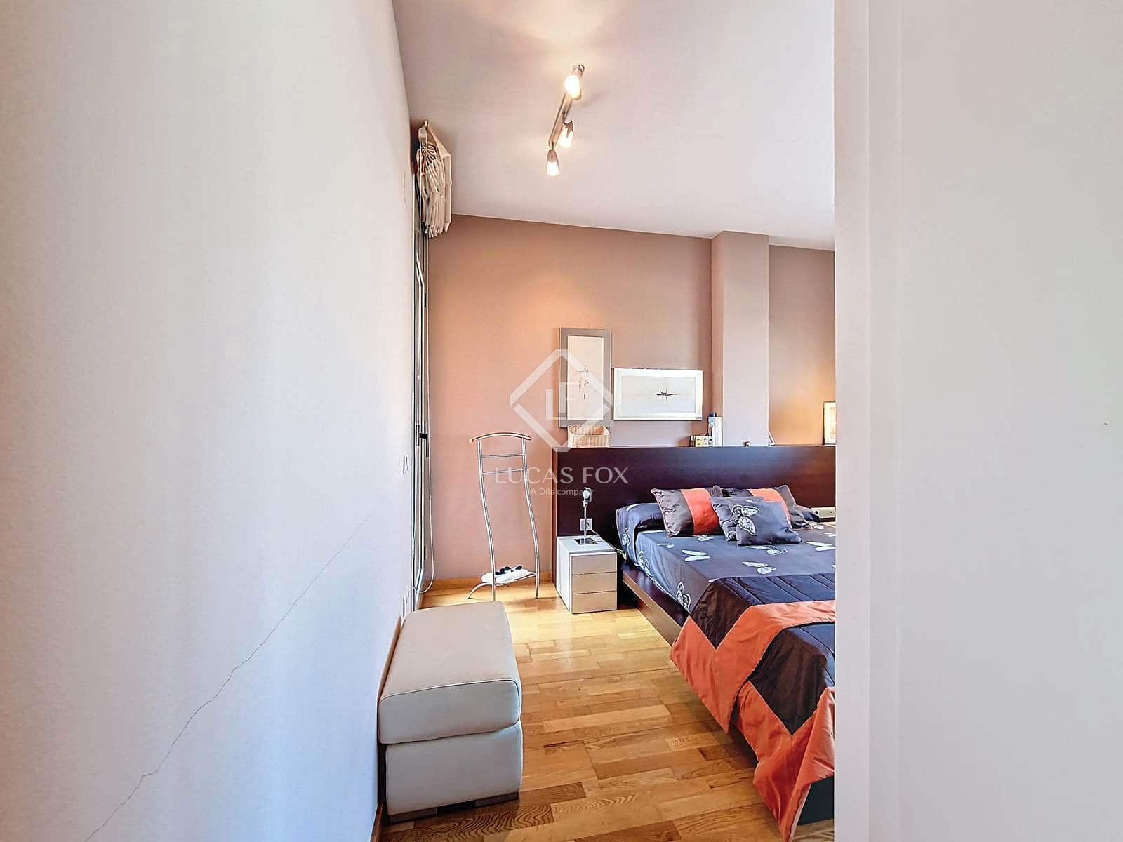 4 makuuhuone Huoneisto myytävänä paikassa Cubelles mukana uima-altaan 
autotalli - 455 000 € (Ref: 9312108)