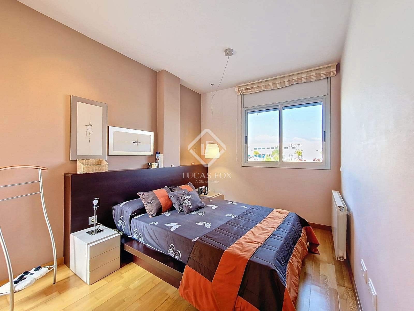 4 makuuhuone Huoneisto myytävänä paikassa Cubelles mukana uima-altaan 
autotalli - 455 000 € (Ref: 9312108)