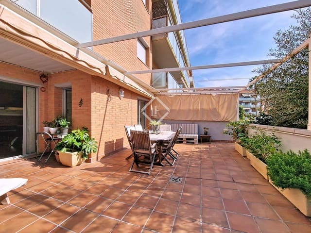 4 quarto Apartamento para venda em Cubelles com piscina garagem - 455 000 € (Ref: 9312108)