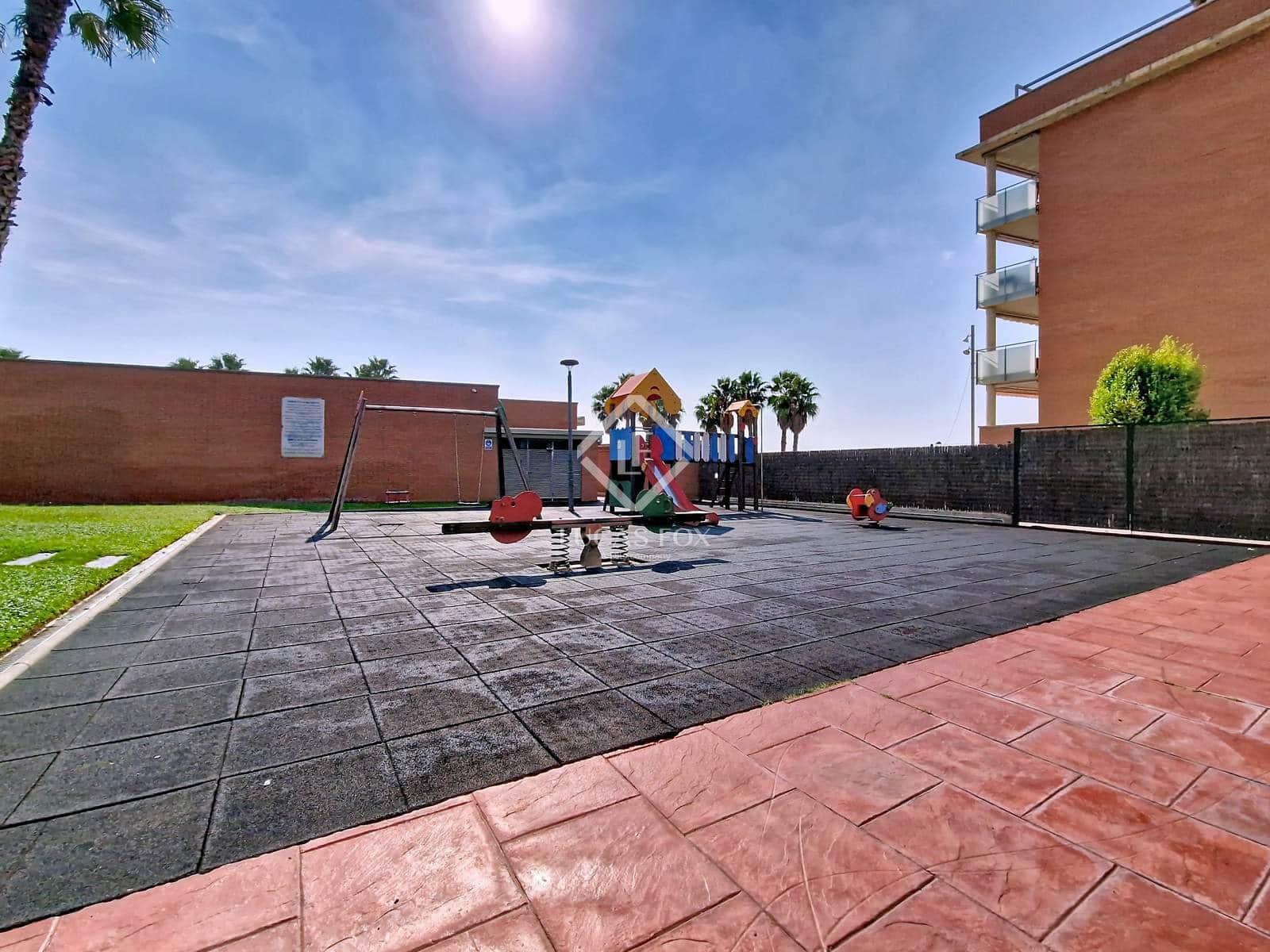 4 makuuhuone Huoneisto myytävänä paikassa Cubelles mukana uima-altaan 
autotalli - 455 000 € (Ref: 9312108)