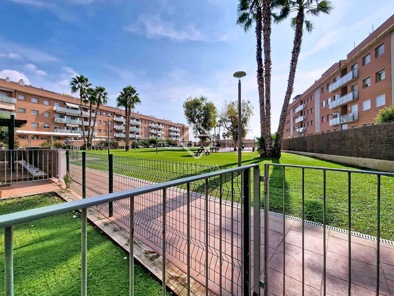 4 makuuhuone Huoneisto myytävänä paikassa Cubelles mukana uima-altaan 
autotalli - 455 000 € (Ref: 9312108)