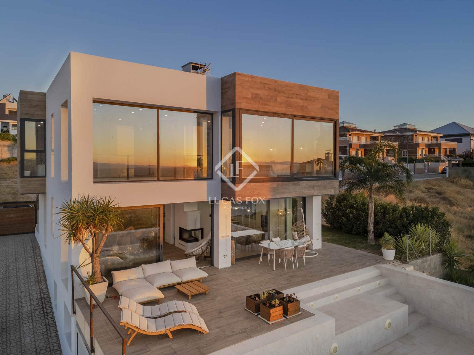 1 sovrum Villa till salu i La Zubia med pool garage - 595 000 € (Ref: 9313877)