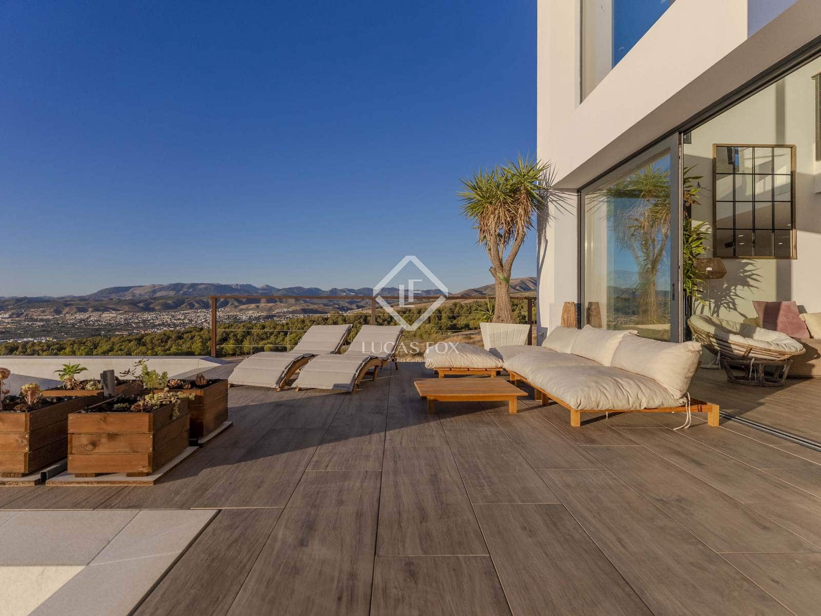 1 sovrum Villa till salu i La Zubia med pool garage - 595 000 € (Ref: 9313877)