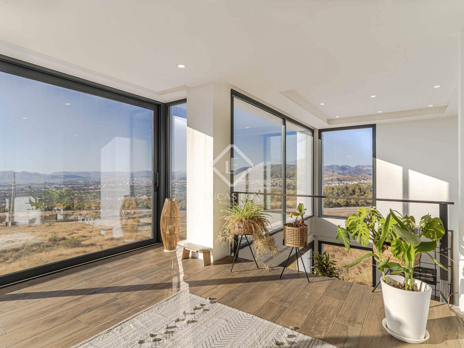 1 sovrum Villa till salu i La Zubia med pool garage - 595 000 € (Ref: 9313877)