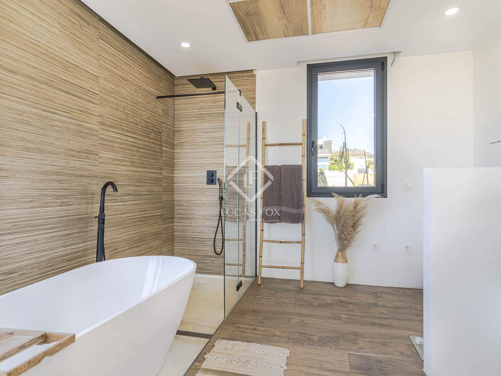 1 sovrum Villa till salu i La Zubia med pool garage - 595 000 € (Ref: 9313877)