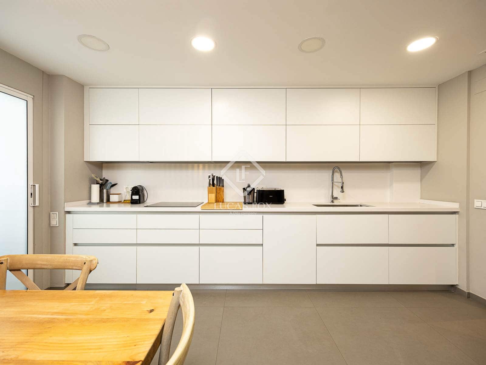 6 sovrum Takvåning till salu i Barcelona stad med garage - 1 875 000 € (Ref: 9315214)