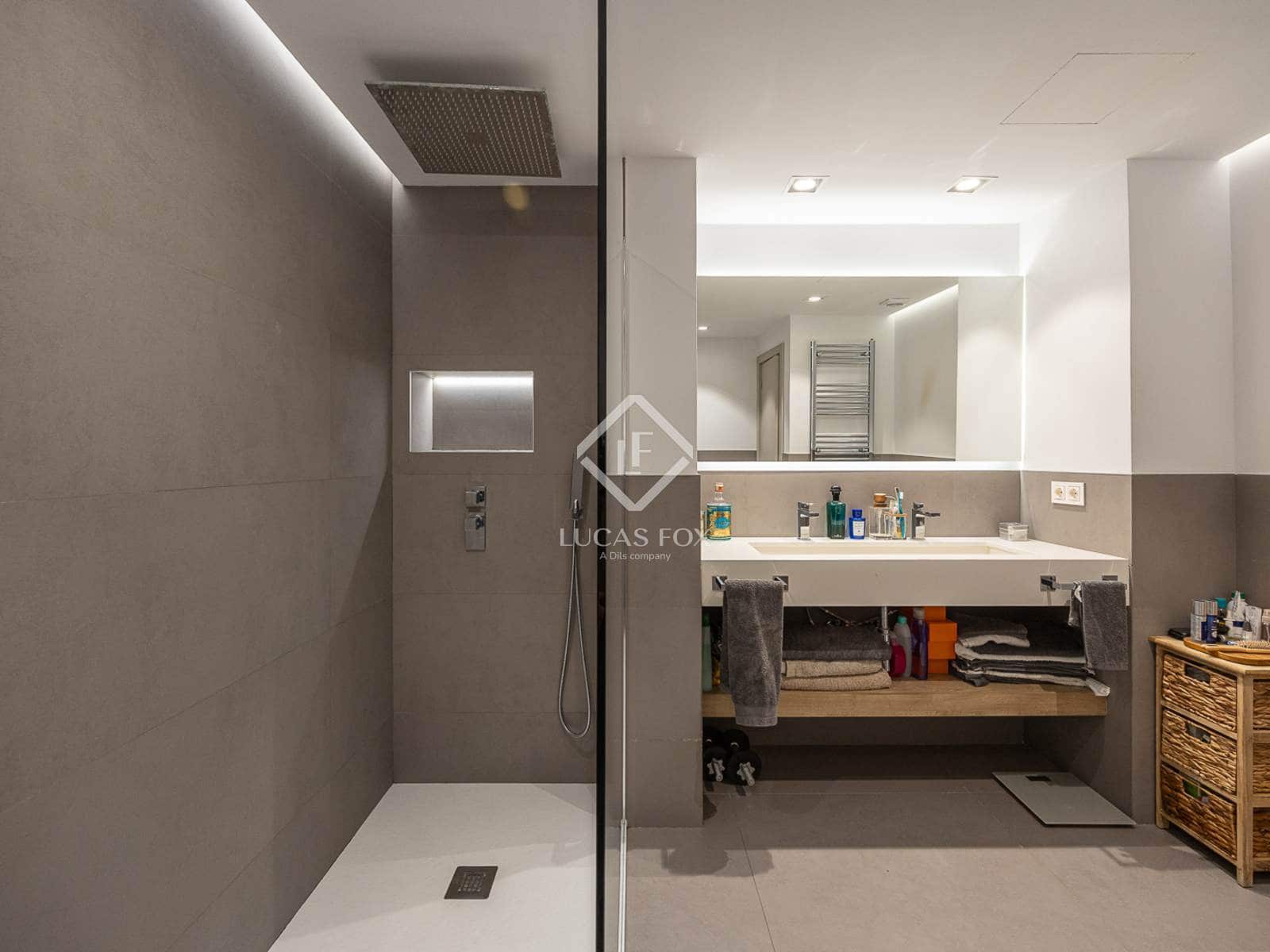 6 sovrum Takvåning till salu i Barcelona stad med garage - 1 875 000 € (Ref: 9315214)