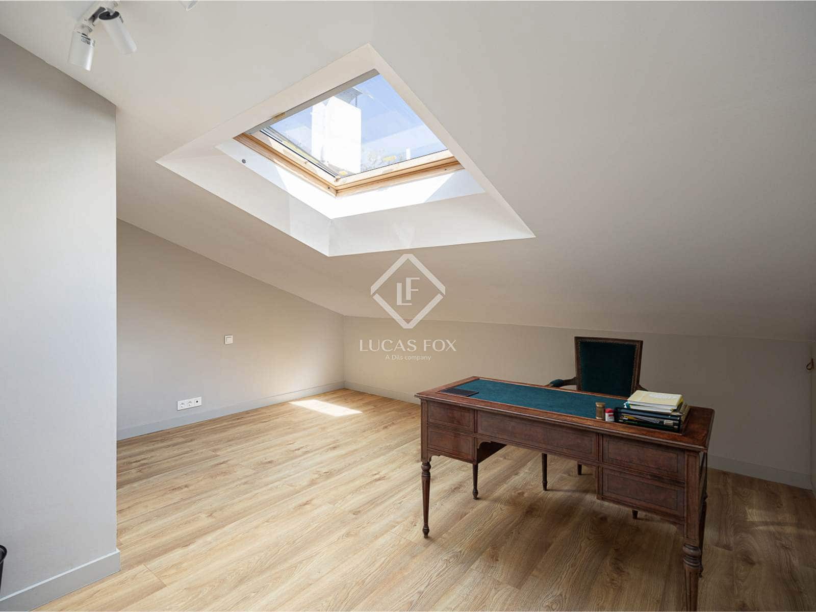 6 sovrum Takvåning till salu i Barcelona stad med garage - 1 875 000 € (Ref: 9315214)