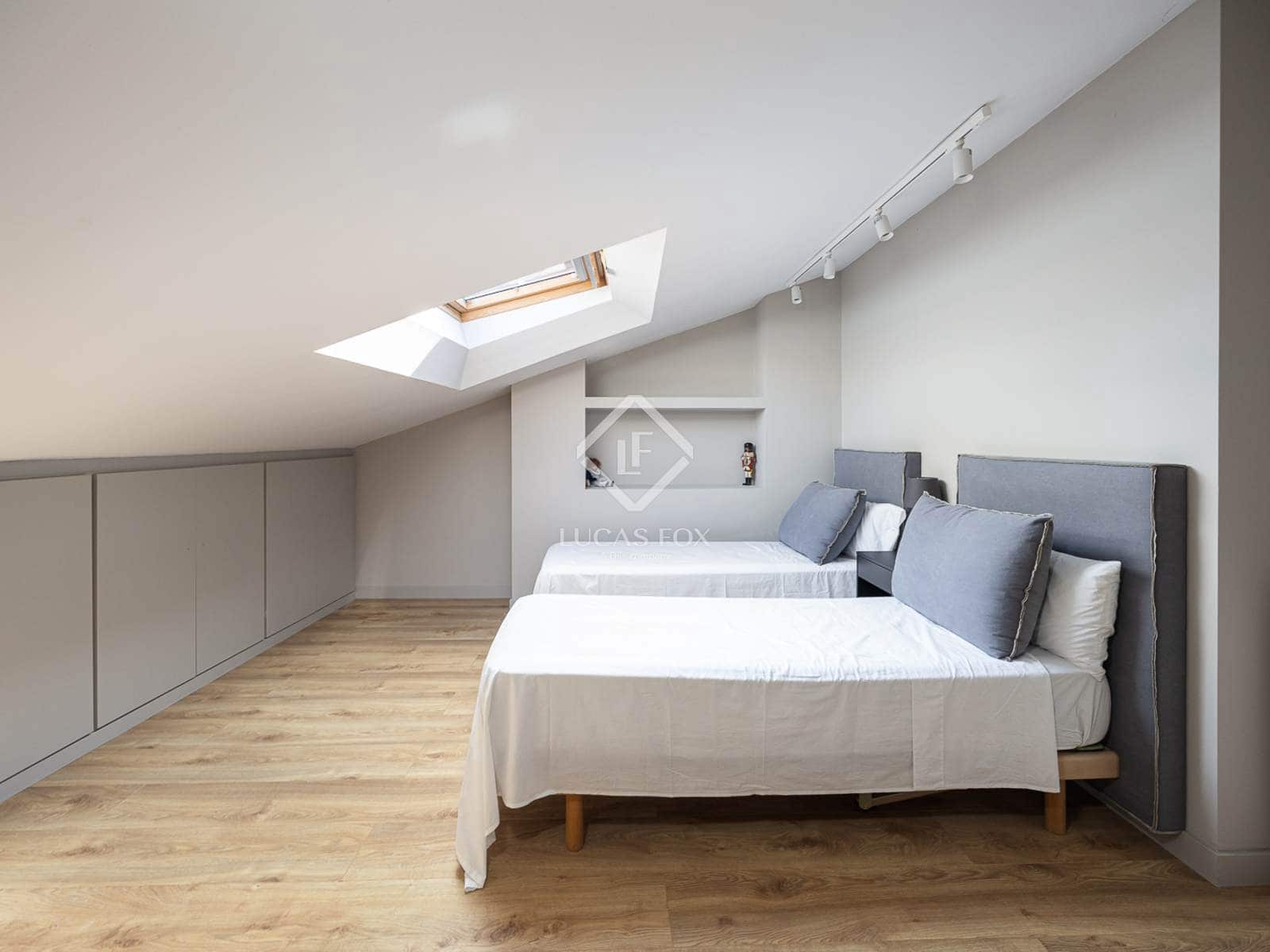 6 sovrum Takvåning till salu i Barcelona stad med garage - 1 875 000 € (Ref: 9315214)