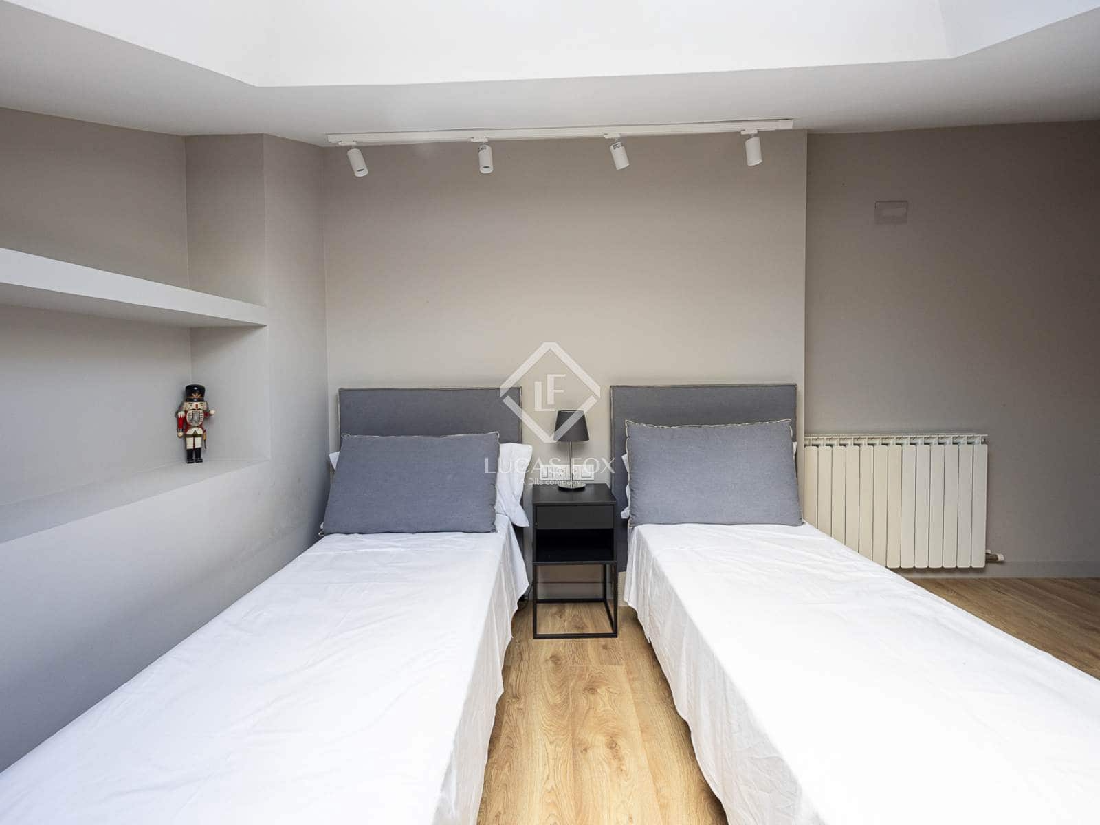 6 sovrum Takvåning till salu i Barcelona stad med garage - 1 875 000 € (Ref: 9315214)