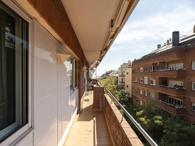 6 bedroom Penthouse for sale in Barcelona city with garage - € 1,875,000 (Ref: 9315214)