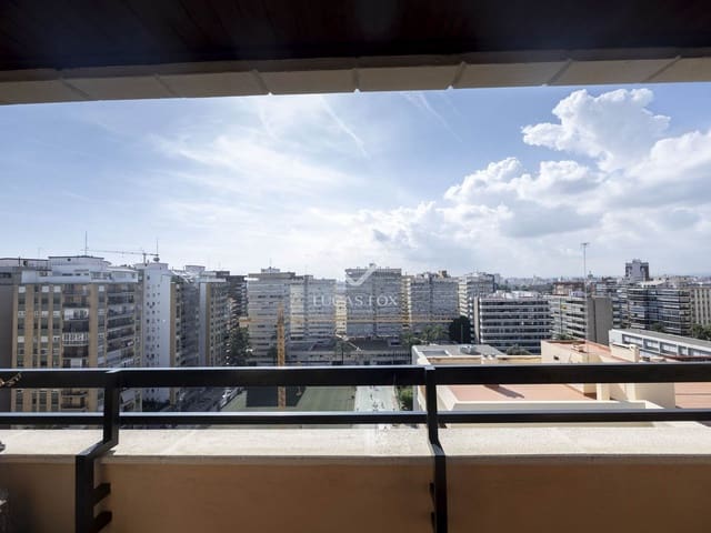 3 bedroom Apartment for sale in Valencia city - € 650,000 (Ref: 9315218)