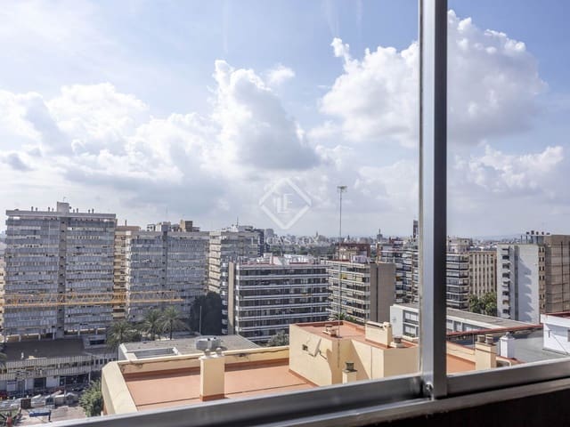 3 bedroom Apartment for sale in Valencia city - € 650,000 (Ref: 9315218)