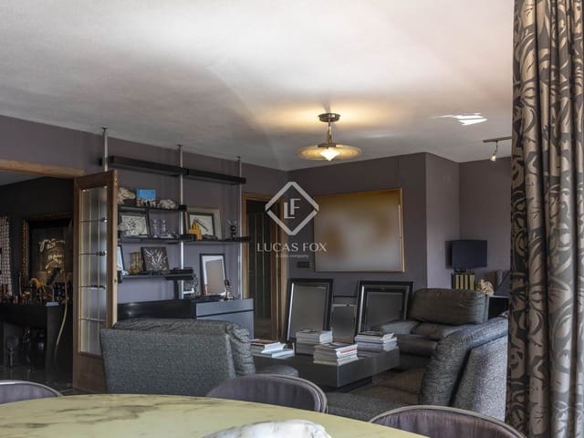 3 bedroom Apartment for sale in Valencia city - € 650,000 (Ref: 9315218)