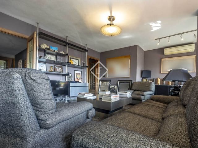 3 bedroom Apartment for sale in Valencia city - € 650,000 (Ref: 9315218)