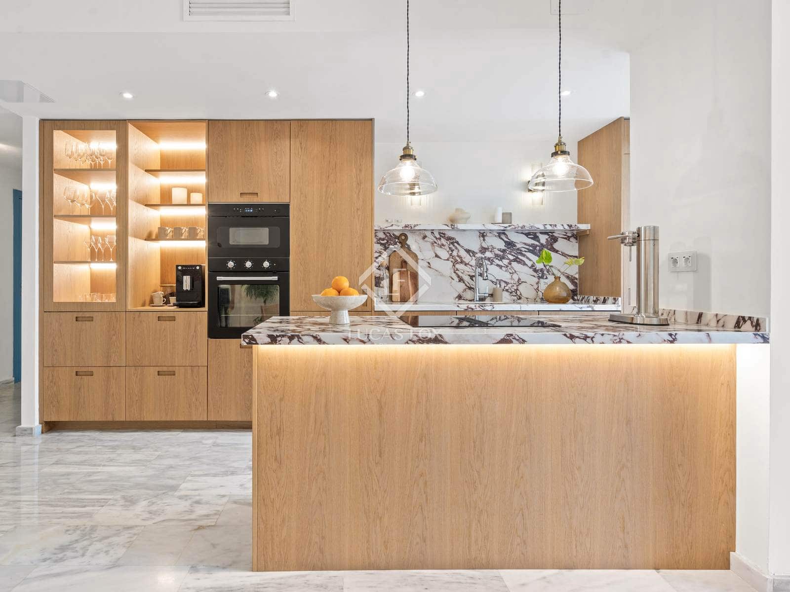 2 slaapkamer Appartement te koop in Marbella met zwembad garage - € 449.000 (Ref: 9315219)