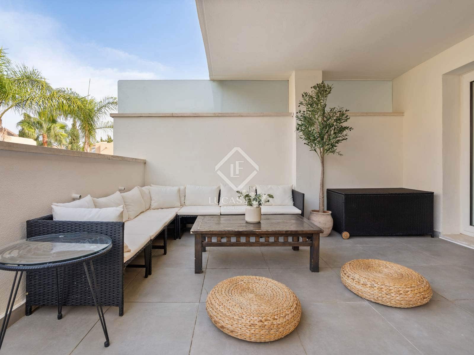 2 slaapkamer Appartement te koop in Marbella met zwembad garage - € 449.000 (Ref: 9315219)