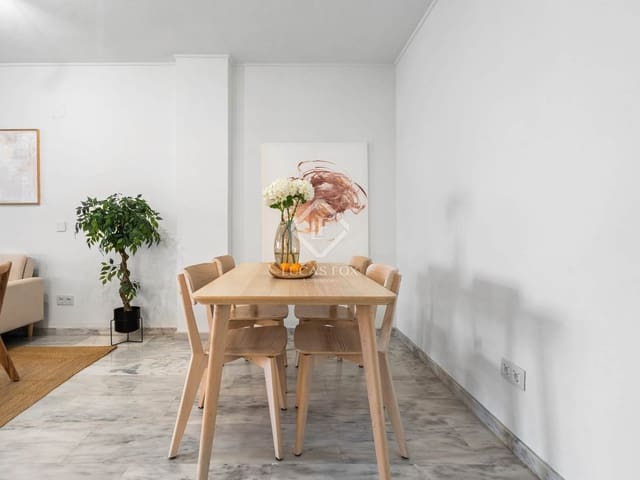 2 slaapkamer Appartement te koop in Marbella met zwembad garage - € 449.000 (Ref: 9315219)