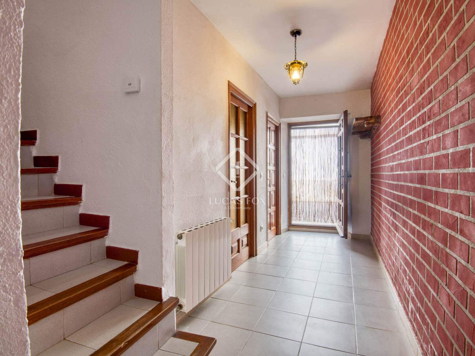 3 makuuhuone Huvila myytävänä paikassa Calonge i Sant Antoni mukana 
autotalli - 372 000 € (Ref: 9315222)