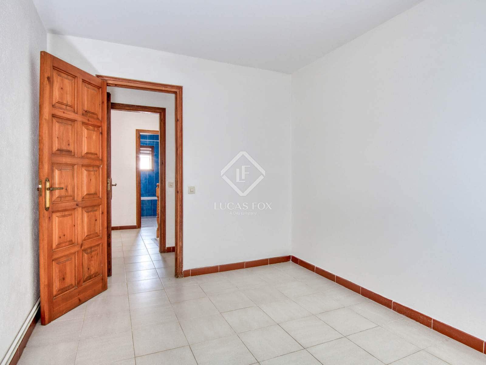 3 makuuhuone Huvila myytävänä paikassa Calonge i Sant Antoni mukana 
autotalli - 372 000 € (Ref: 9315222)