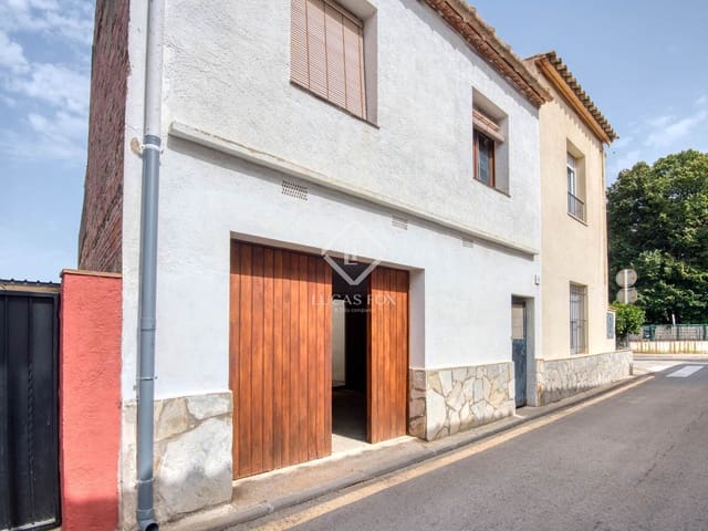 3 makuuhuone Huvila myytävänä paikassa Calonge i Sant Antoni mukana 
autotalli - 372 000 € (Ref: 9315222)