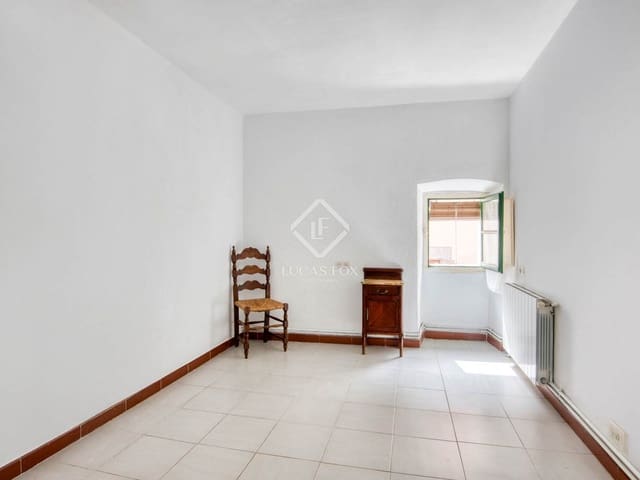 3 makuuhuone Huvila myytävänä paikassa Calonge i Sant Antoni mukana 
autotalli - 372 000 € (Ref: 9315222)