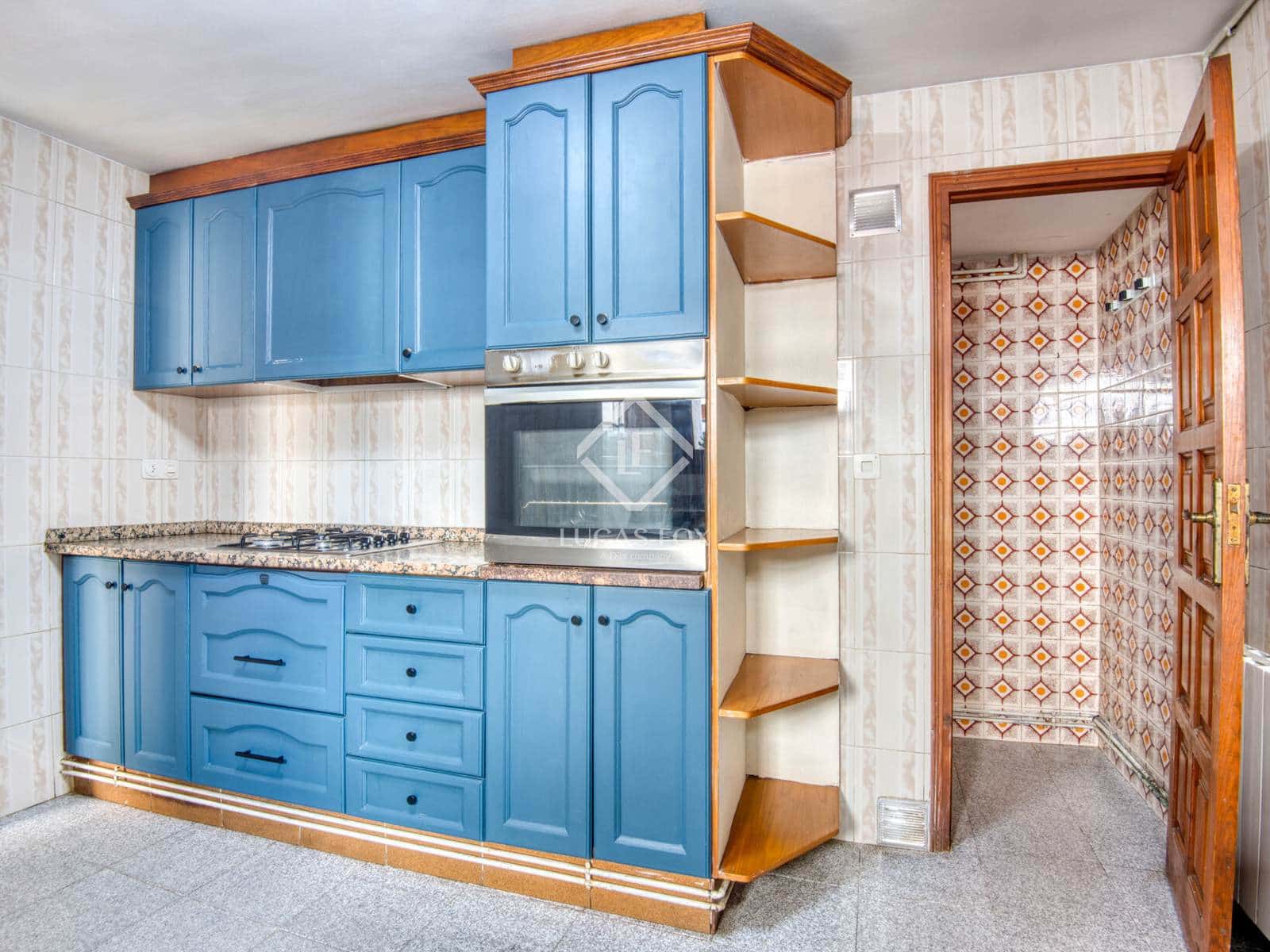 3 makuuhuone Huvila myytävänä paikassa Calonge i Sant Antoni mukana 
autotalli - 372 000 € (Ref: 9315222)