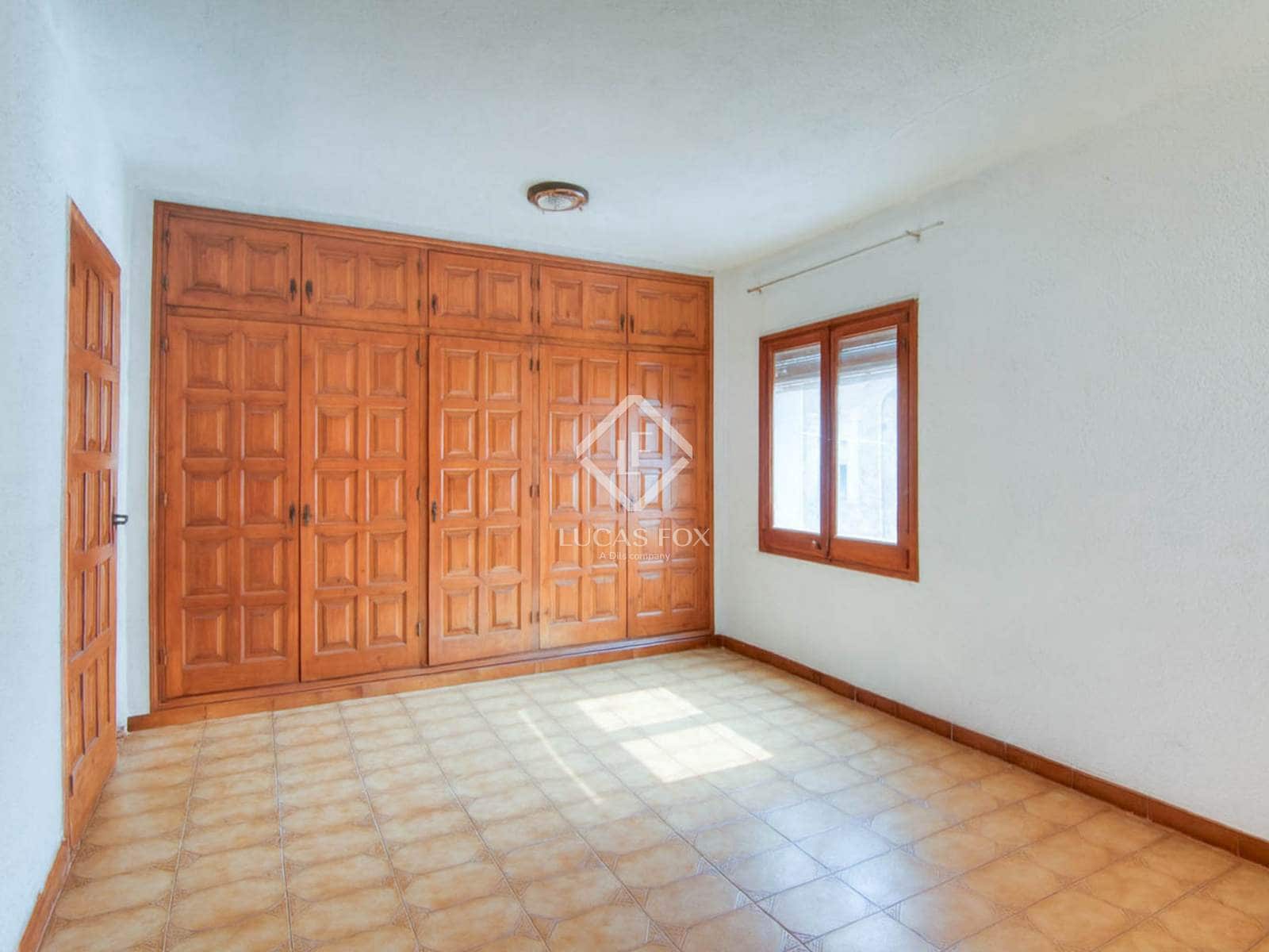 3 makuuhuone Huvila myytävänä paikassa Calonge i Sant Antoni mukana 
autotalli - 372 000 € (Ref: 9315222)