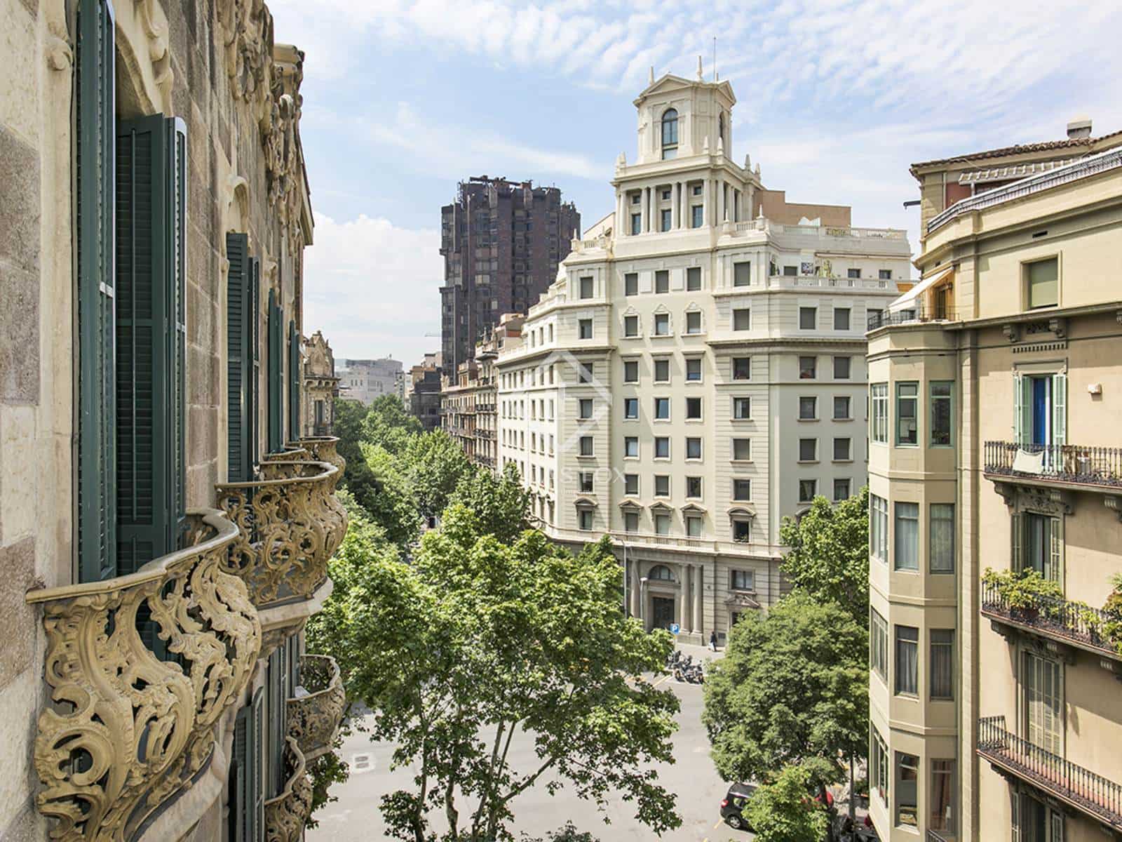 4 bedroom Apartment for sale in Barcelona city - € 1,985,000 (Ref: 9318097)