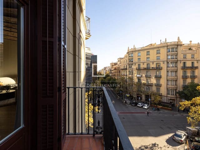 4 makuuhuone Huoneisto myytävänä paikassa Barcelona kaupunki - 1 985 000 € (Ref: 9318097)