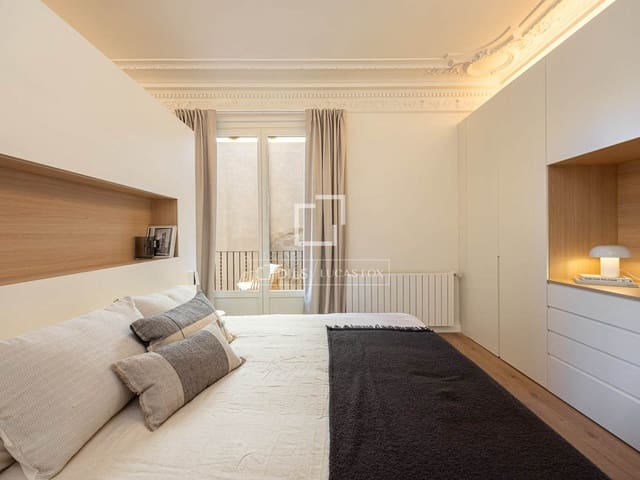 4 makuuhuone Huoneisto myytävänä paikassa Barcelona kaupunki - 1 985 000 € (Ref: 9318097)