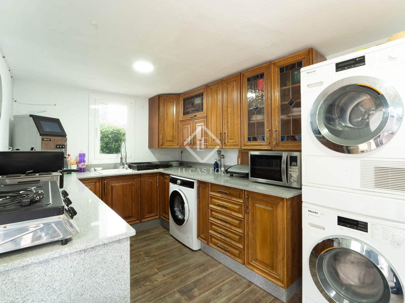 4 chambre Villa/Maison à vendre à San Vicente / Sant Vicent del Raspeig avec garage - 750 000 € (Ref: 9318098)