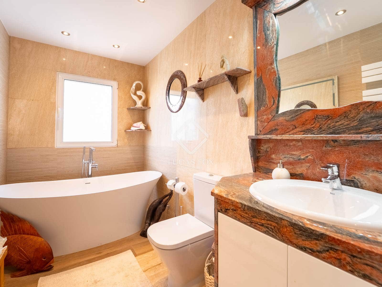 4 chambre Villa/Maison à vendre à San Vicente / Sant Vicent del Raspeig avec garage - 750 000 € (Ref: 9318098)